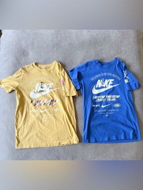 Nike Youth Size Medium